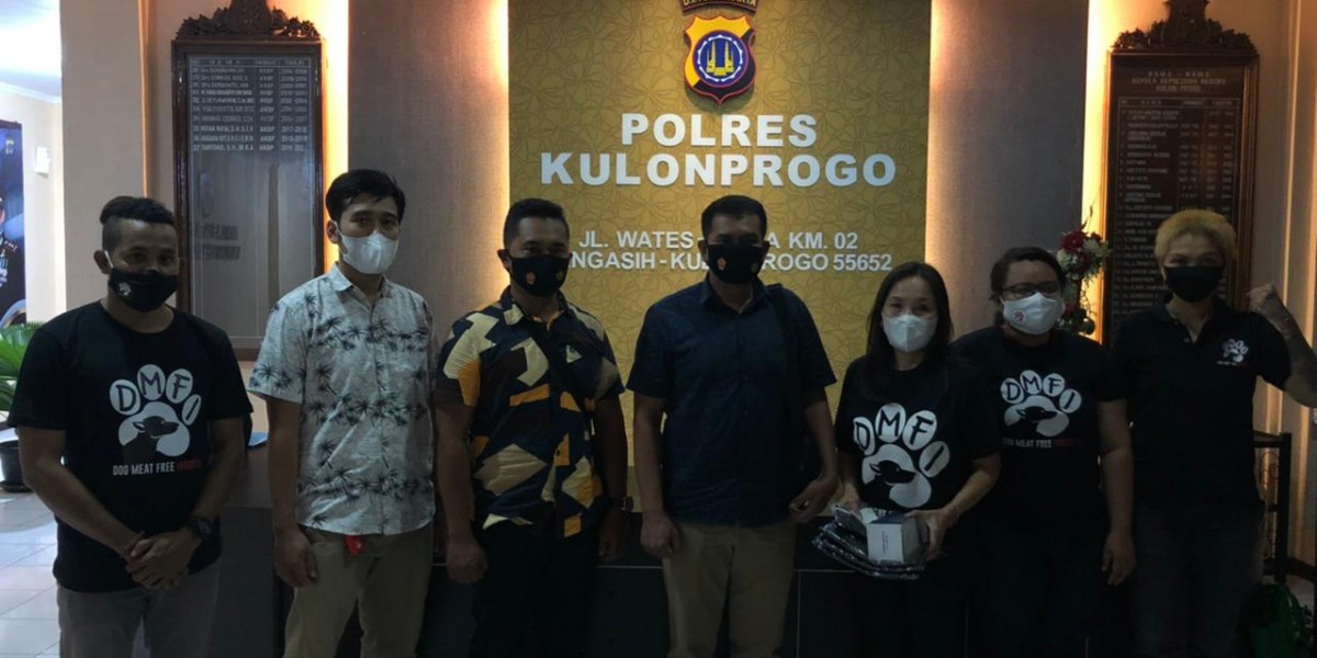 Dog meat traders to be prosecuted for the first time in Indonesian history after truck with 78 dogs intercepted by police