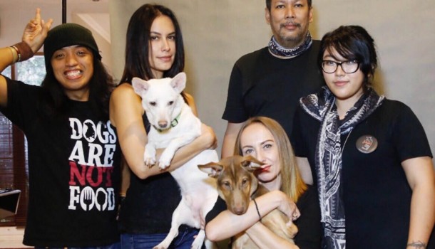 <a href="https://www.dogmeatfreeindonesia.org/images/PDF/DMFI_Dog_Meat_Trade_Press_Release_FINAL_20_10_2017.pdf">Press Release: Indonesian superstars and global celebs join campaign calling for an end to Indonesia's brutal dog meat trade</a>